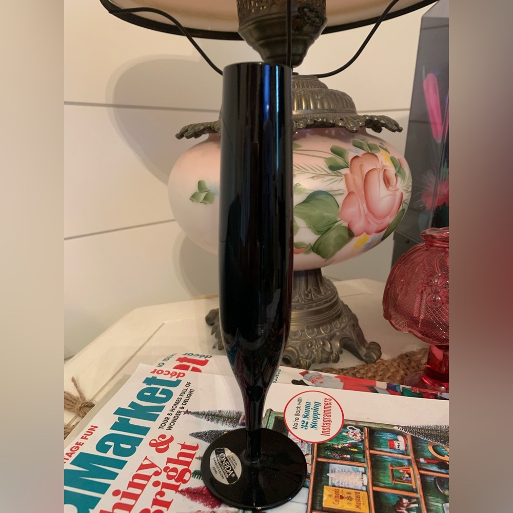 Oneida black vase